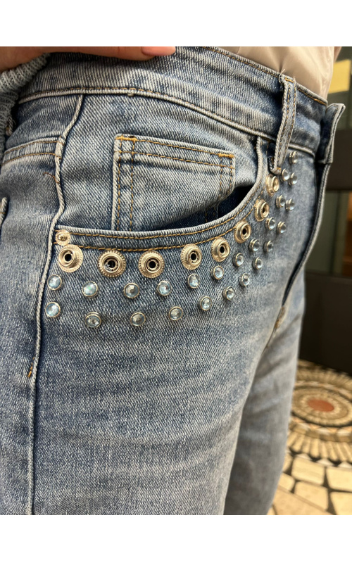 JEANS SPIKES